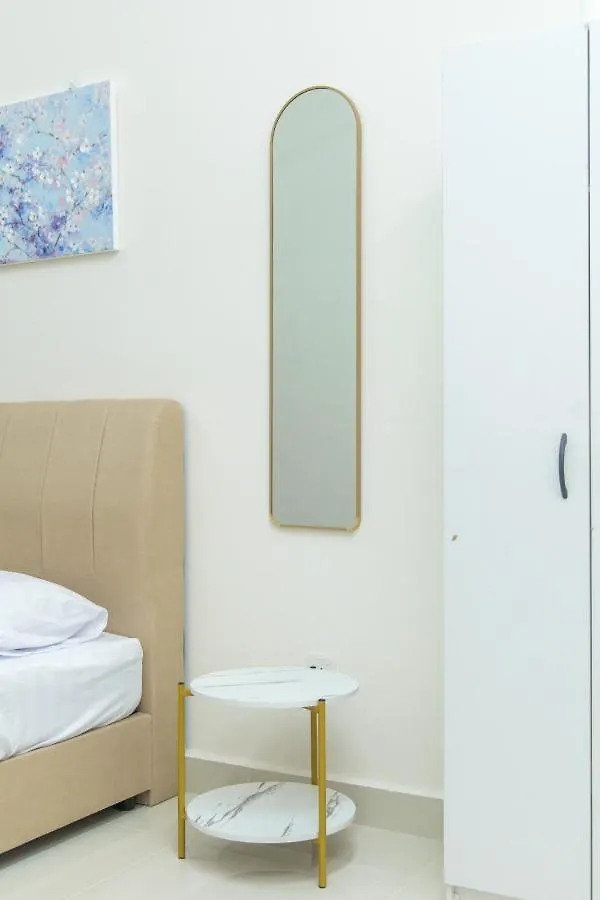 Fxa Studios Core Soho Suites Klia 1 & 2 Sepang Free Wifi 0*,